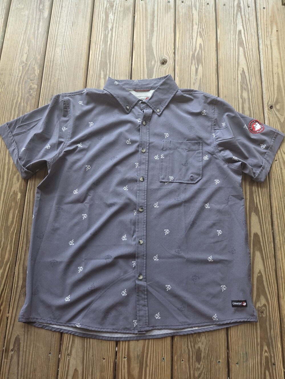Canada Weather Gear Men's Fishing Shirt Size L Grey Short Sleeve